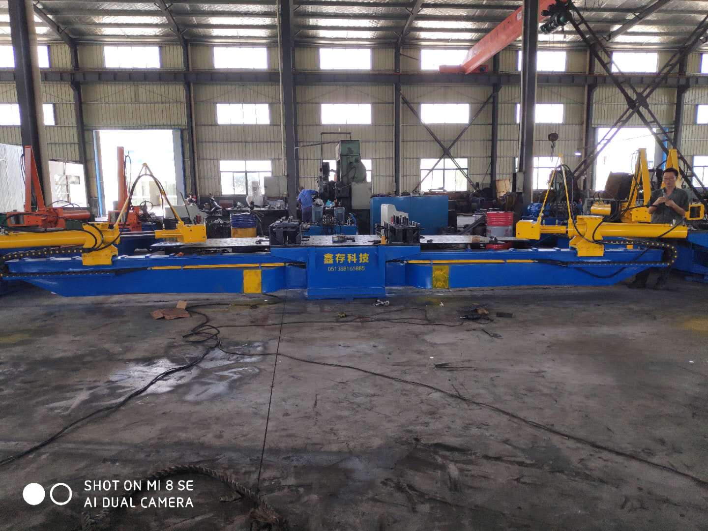 ������_�����������C����݁�L���C